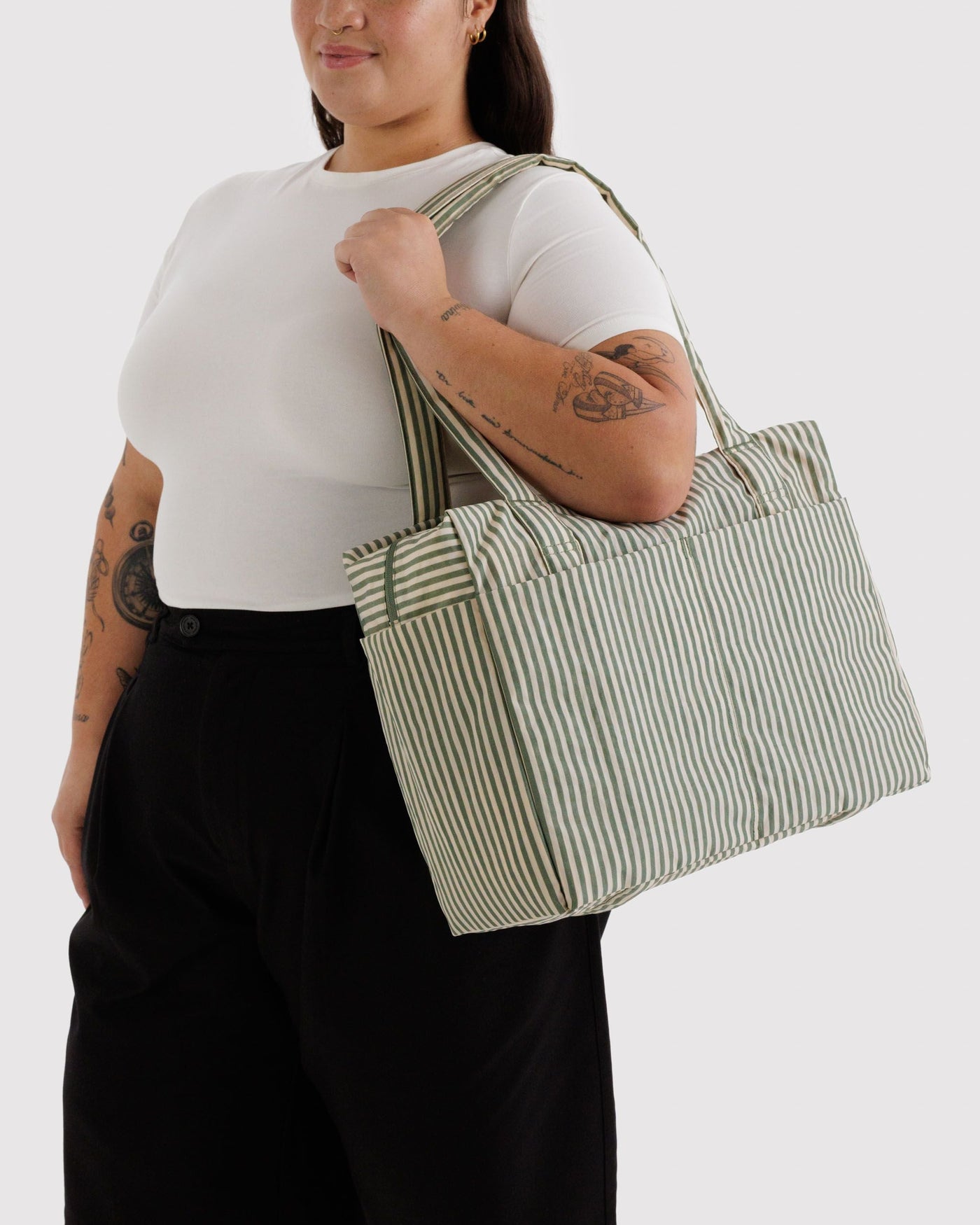 Small Cloud Carry-On
